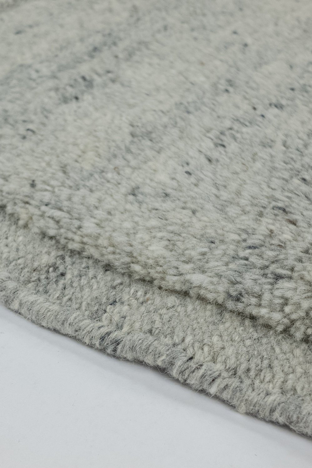 Vloerkleed MOMO Rugs Ysla Light Grey