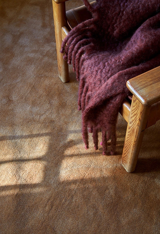 Vloerkleed Layered Classic Solid Wool Rug Caramel