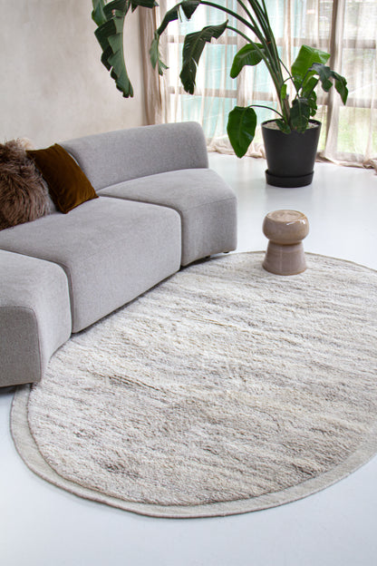 Vloerkleed MOMO Rugs Ysla Beige cream